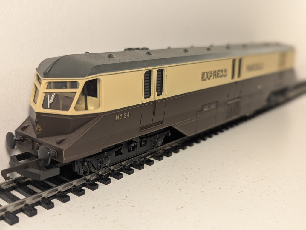 Lima OO Gauge GWR Express Parcels Railcar No. 34 GWR Chocolate and Cream
