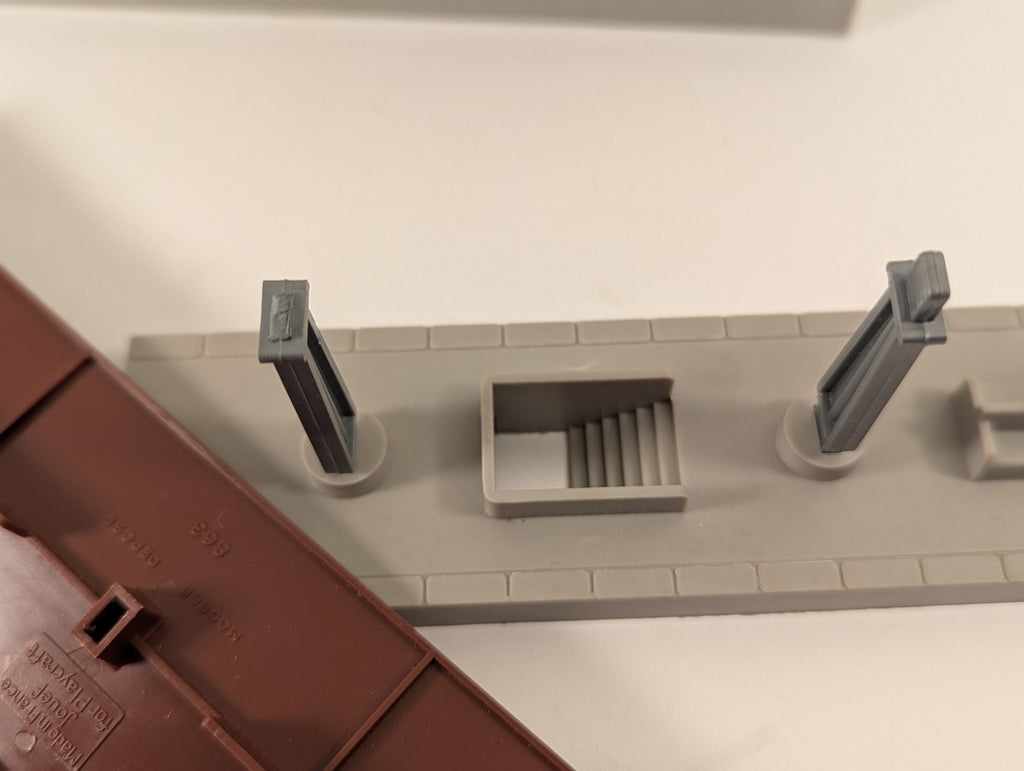 Jouef Playcraft OO/HO Island Platform Accessories PR711