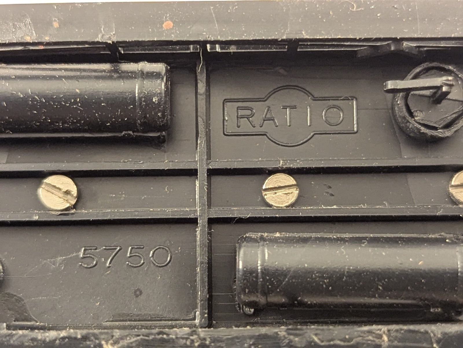 Ratio Midland/LMS Brake Coach Kit Built OO Gauge