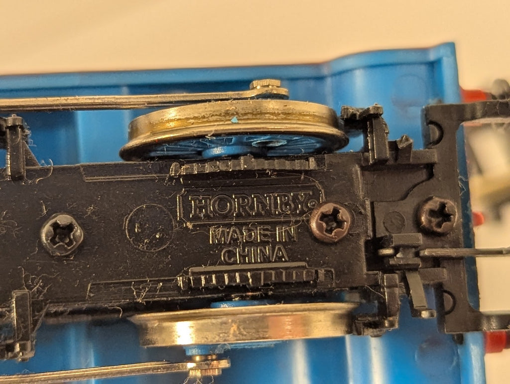 Hornby OO Gauge Thomas the Tank Engine Steam Locomotive
