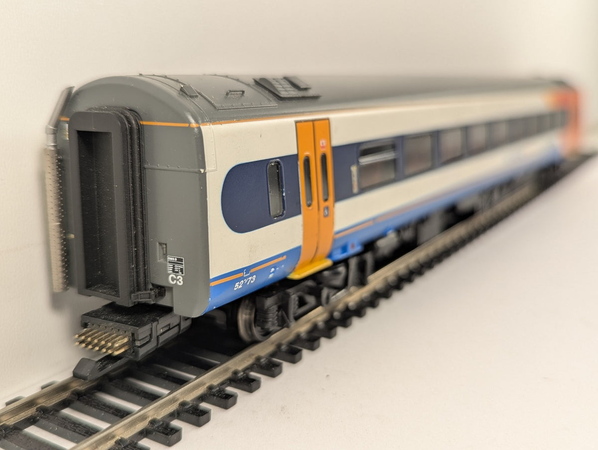 Bachmann OO Gauge Class 158 DMS Diesel Multiple Unit 52773 East Midlands Trains
