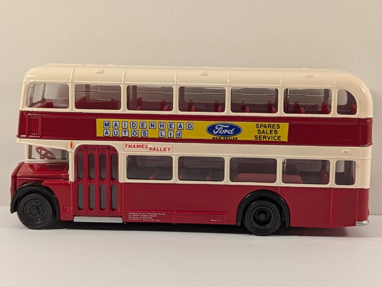 EFE 14007 Bristol Lodekka – Thames Valley – Reading – 1:76 Scale