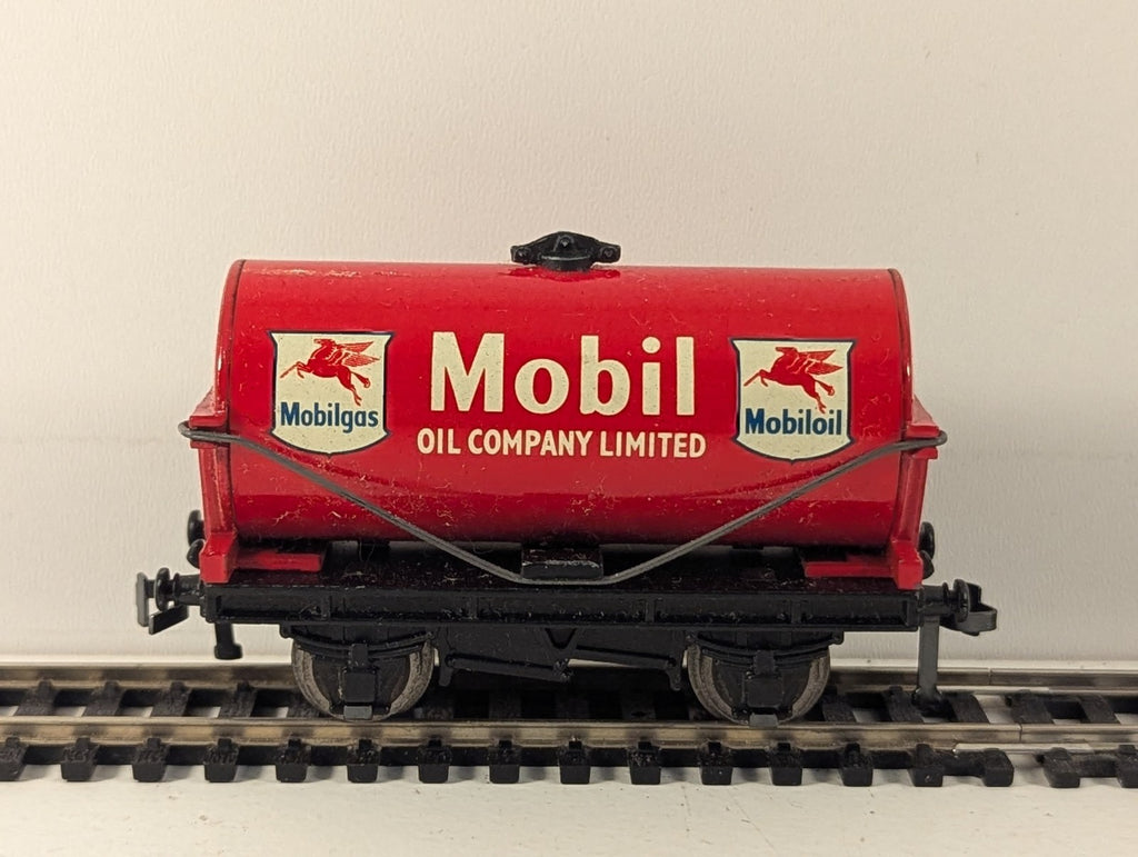 Hornby-Dublo 32084 OO Gauge Mobil Tank Wagon - Boxed