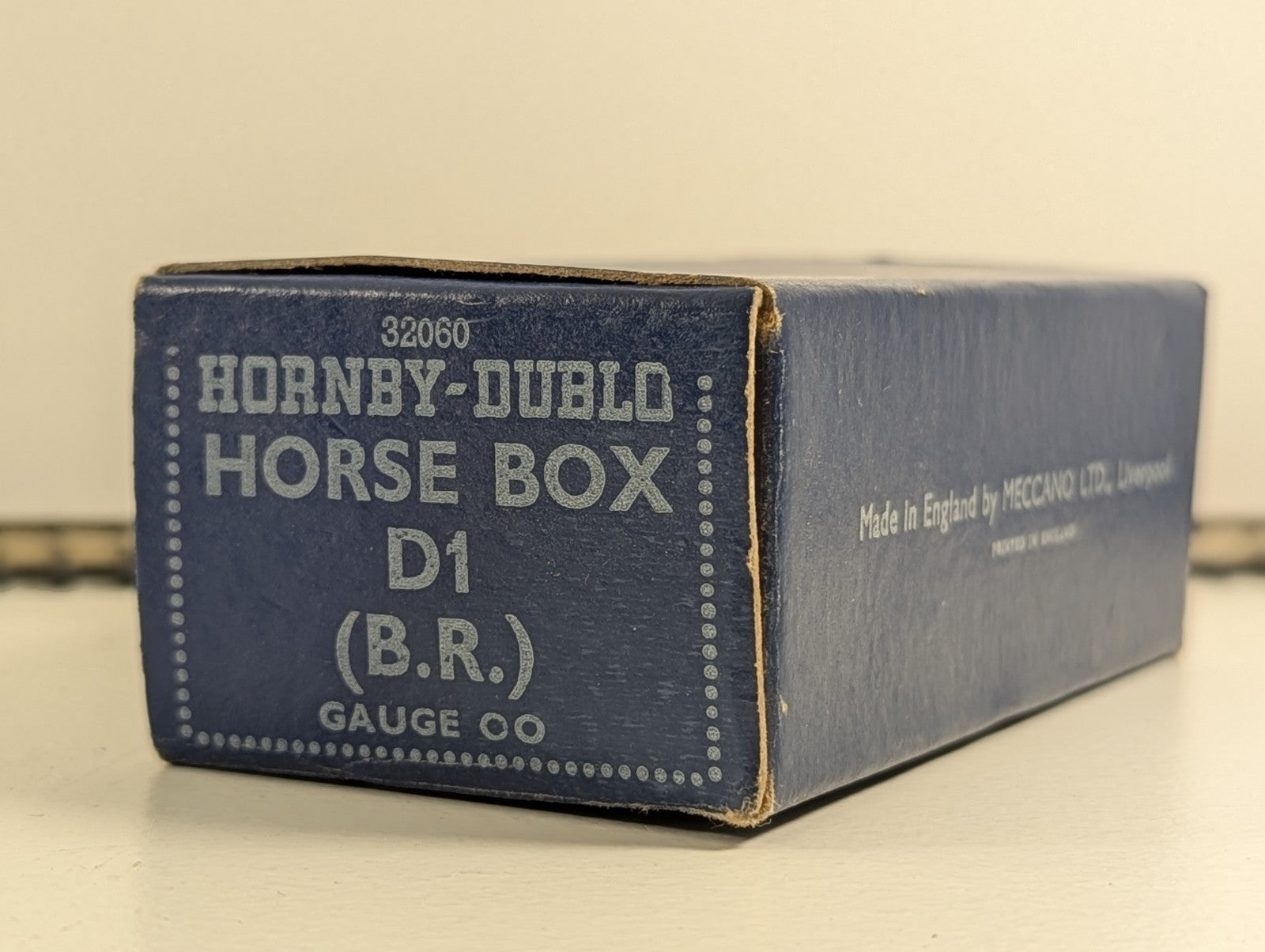 Hornby Dublo 32060 OO Gauge BR Red D1 Horse Box - Boxed
