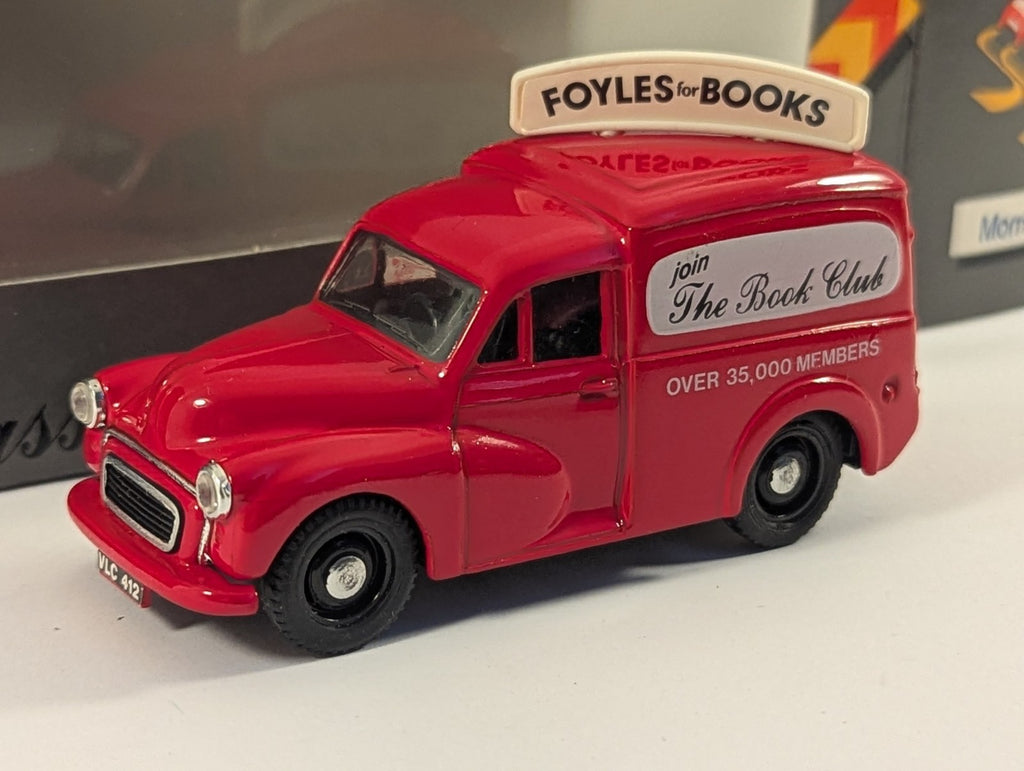 Corgi Classics C957/6 Morris Minor Van Foyles for Books