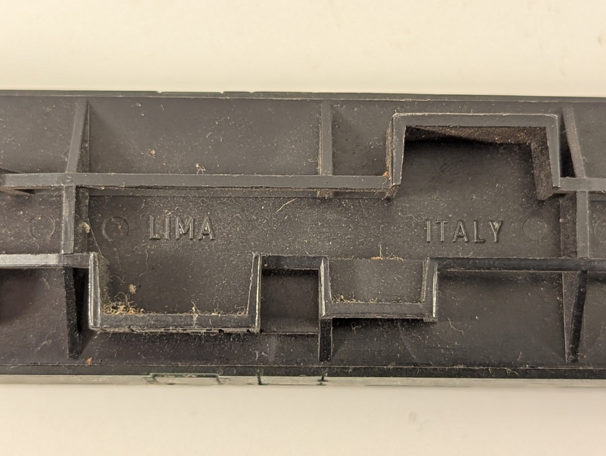 Lima OO Gauge BR InterCity Mk2 Brake Corridor Coach
