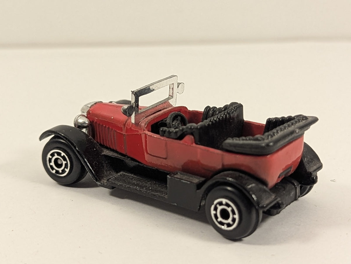Zee Toys 1941 Vauxhall Die-cast Car Red and Black D72