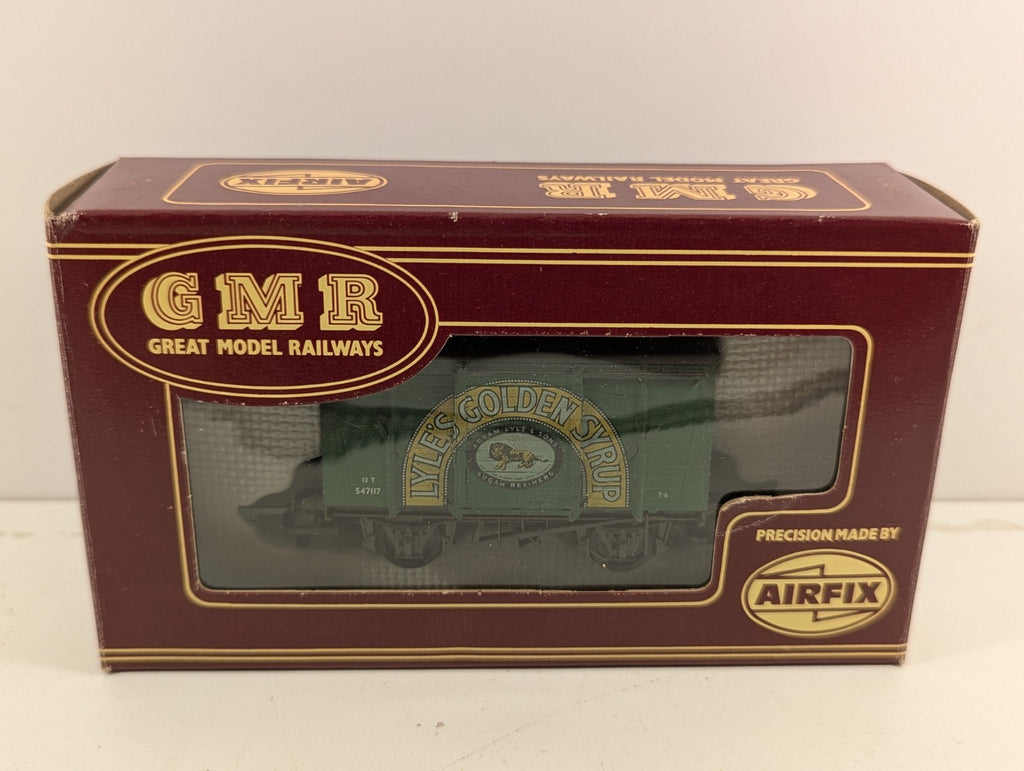 Airfix OO Gauge 54310 12T Wagon Lyle’s Golden Syrup Livery