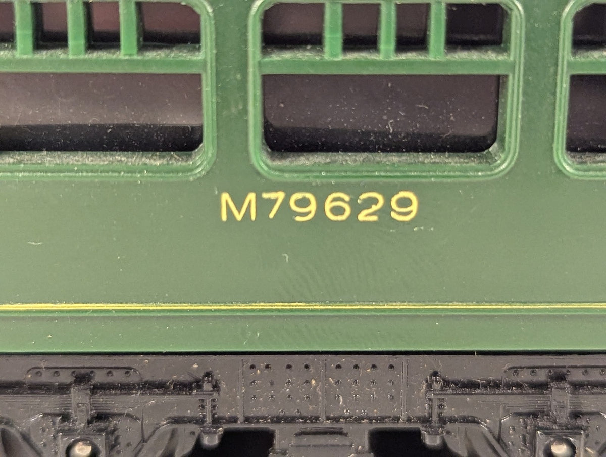 Tri-ang OO Gauge Class 101 Metro-Cammell 2-Car DMU Diesel Multiple Unit