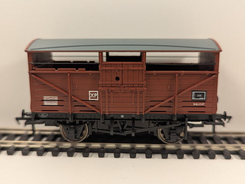 Bachmann Branchline 37-712A BR 8-Ton Cattle Wagon – OO Gauge
