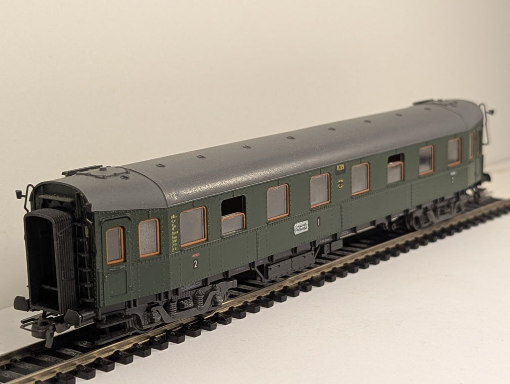 Roco 4291 HO Gauge DB Passenger Coach