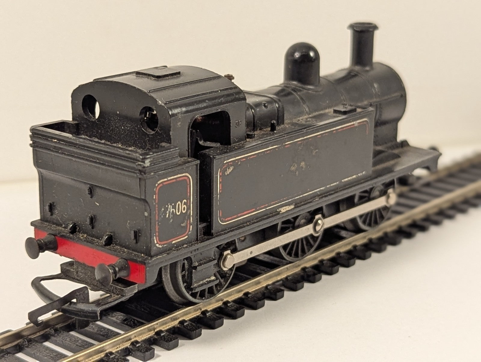 Tri-ang Railways R52 OO Gauge Jinty Class 3F BR Black