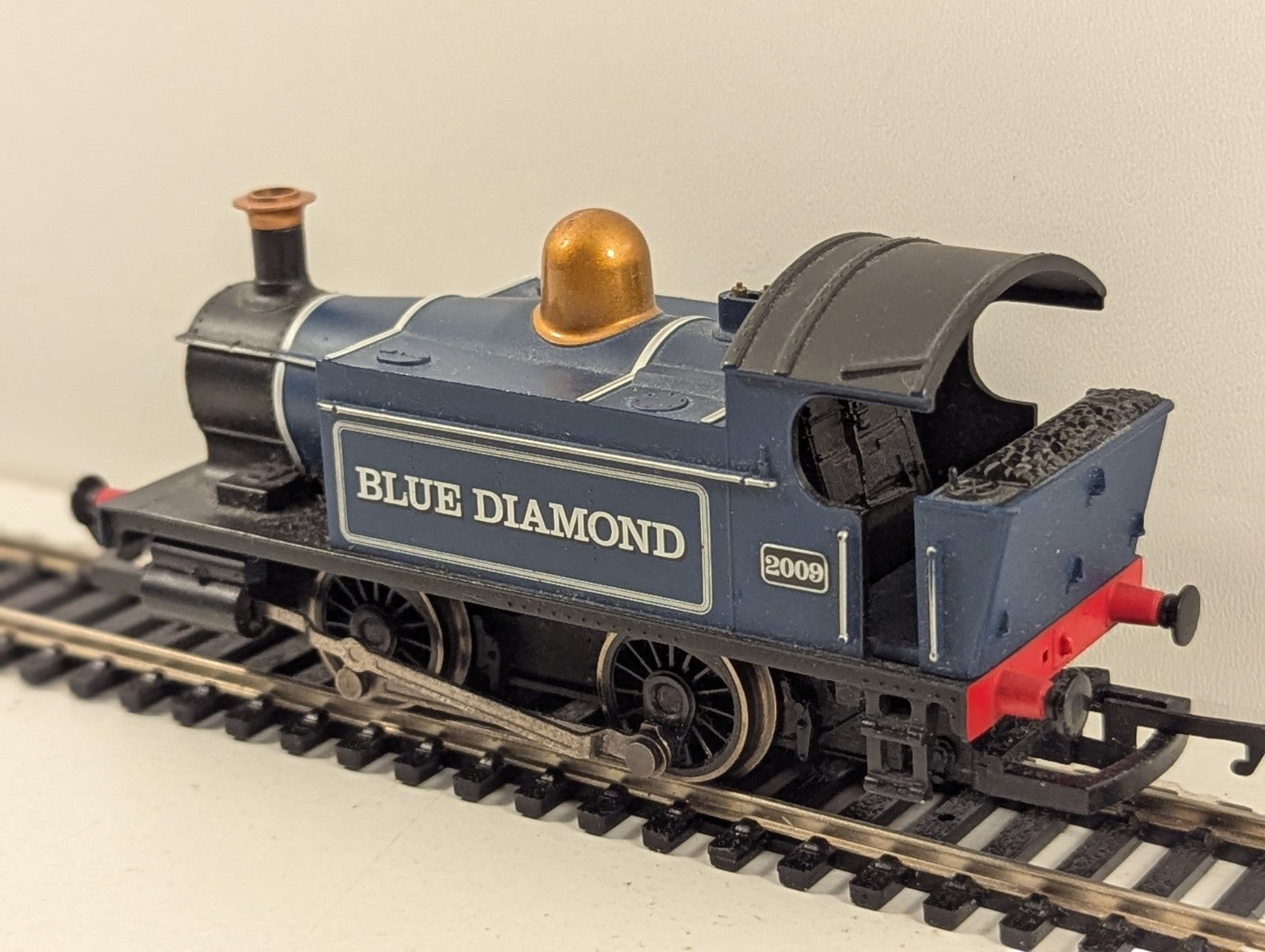 Hornby Class 101 Holden 0-4-0T Blue Diamond