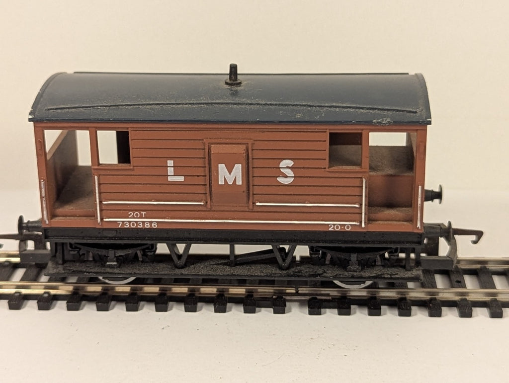 Hornby OO Gauge LMS 20T Brake Van