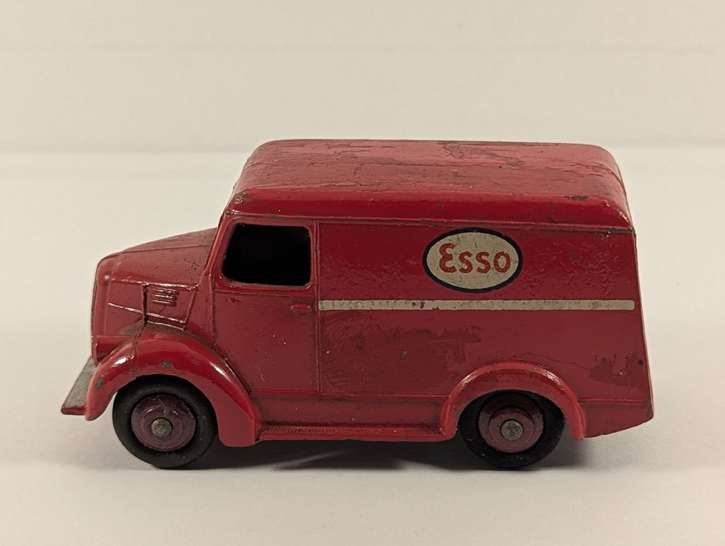 Dinky Toys Trojan Van Die-cast Van Esso