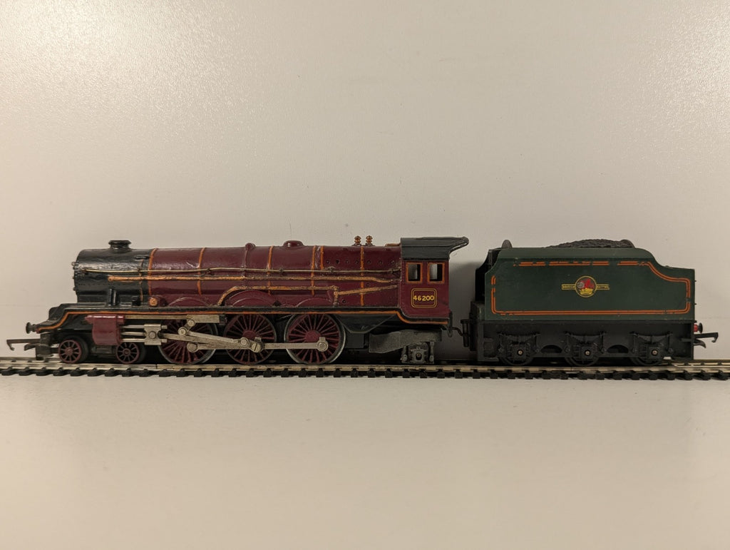 Triang OO Gauge Princess Royal Class 4-6-2 'The Princess Royal - wrong tender