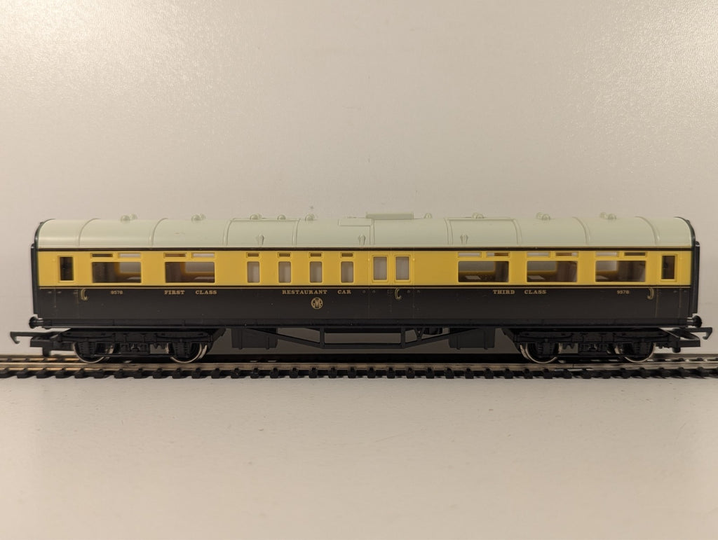 Hornby Railways R454 OO Gauge GWR Collett Restaurant Car - Boxed