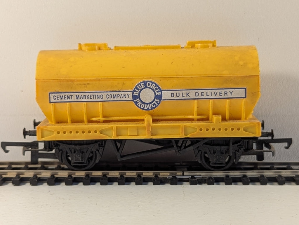 Hornby Tri-ang R564 OO Gauge Blue Circle Cement Wagon