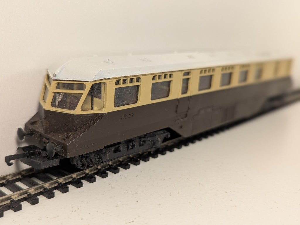 Lima 205132 GWR Diesel Railcar No.22 Chocolate & Cream