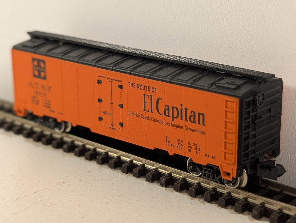 Atlas 2392 N Gauge Orange Reefer Car - Boxed