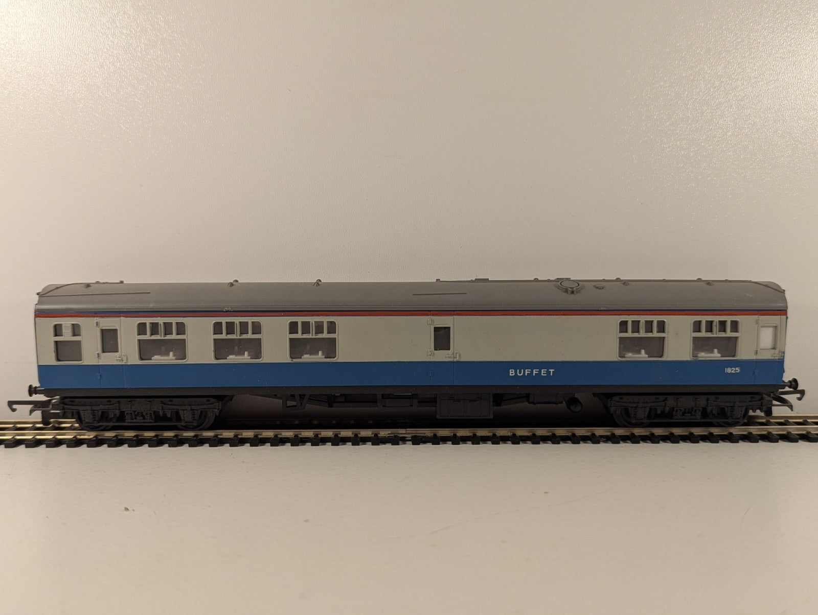 Tri-ang R729 BR Mk1 Buffet Car Coach OO Gauge