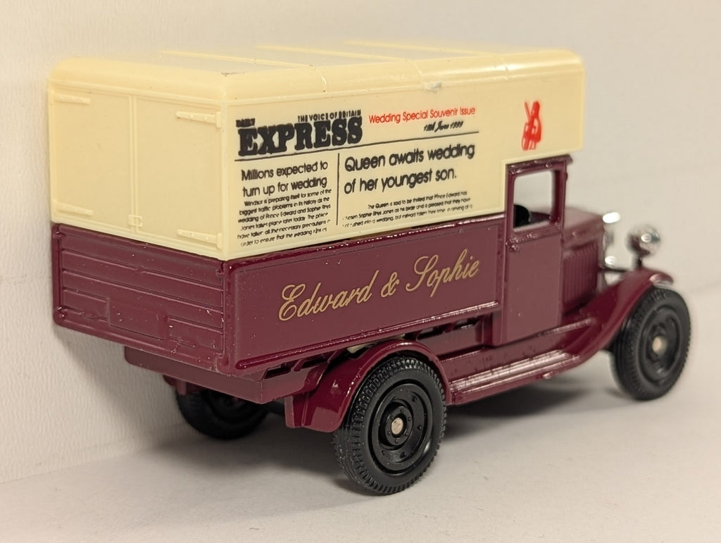 Oxford Diecast Edward & Sophie Royal Wedding Souvenir Van Die-cast Model Vehicle