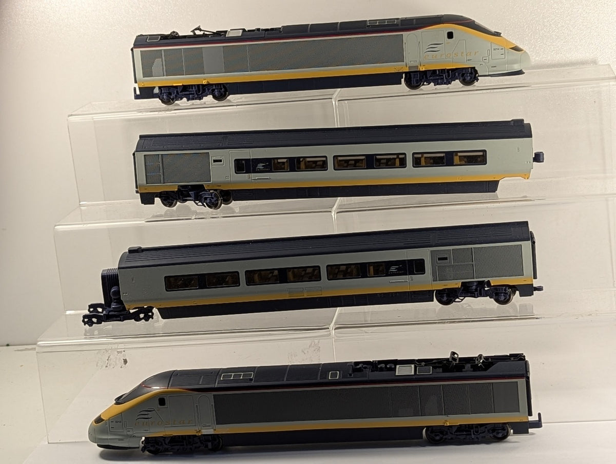 Hornby OO Gauge Eurostar Class 373 4-Car Set Electric Train Pack 3213 & 3214