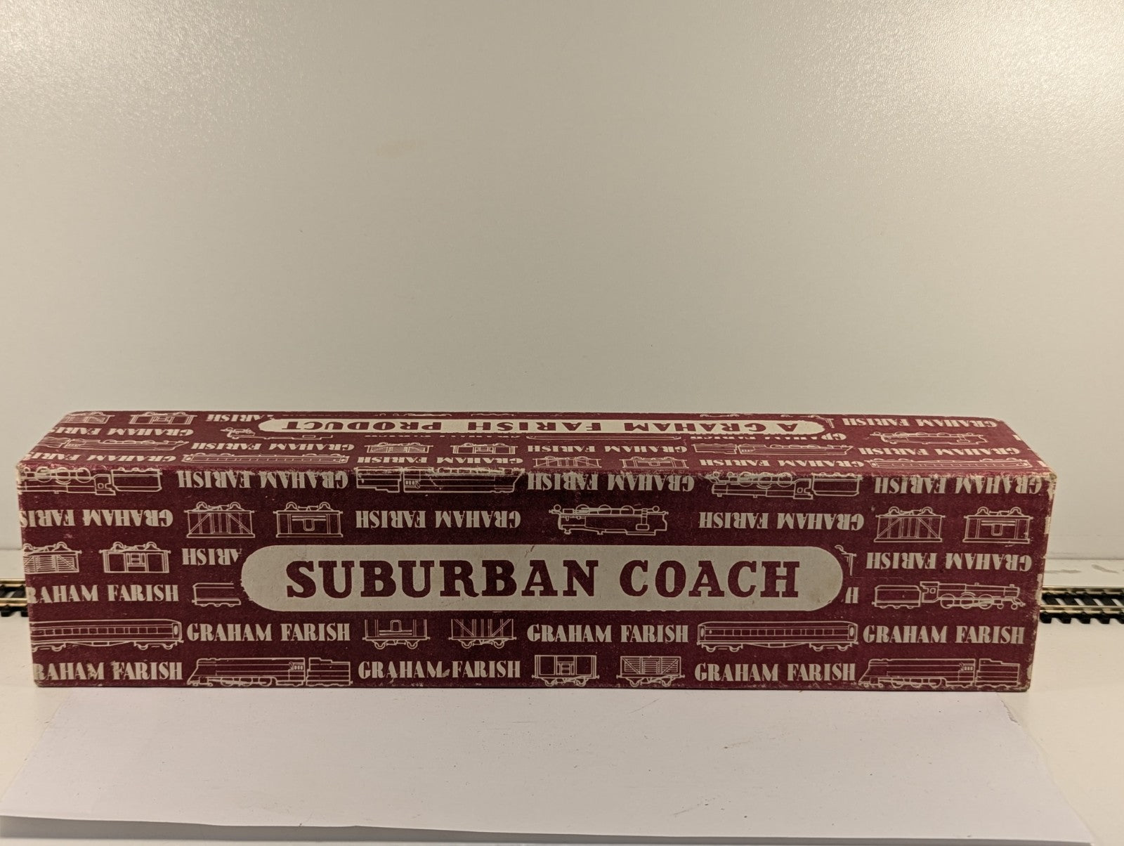Graham Farish OO Gauge Red Freelance Suburban Bogie Coach Boxed