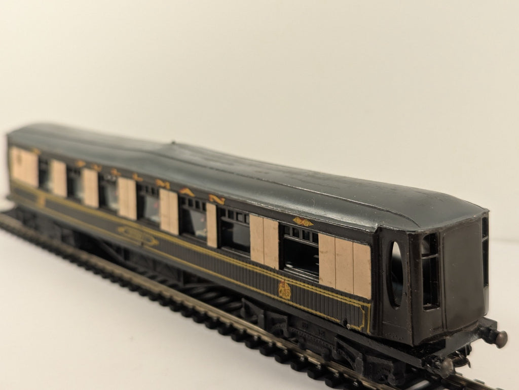 Graham Farish OO Gauge Pullman Parlour Coach Rosemary