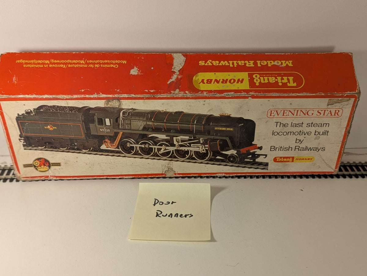 Tri-ang Hornby R861 OO Gauge BR Class 9F 2-10-0 “Evening Star” 92220 Poor Runner