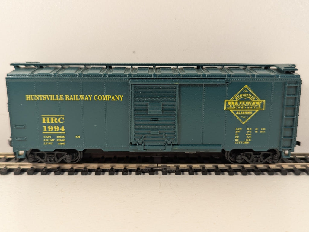 Athearn HO Scale USRA Rebuilt Steel 40' Box Car - Huntsville Railway Company