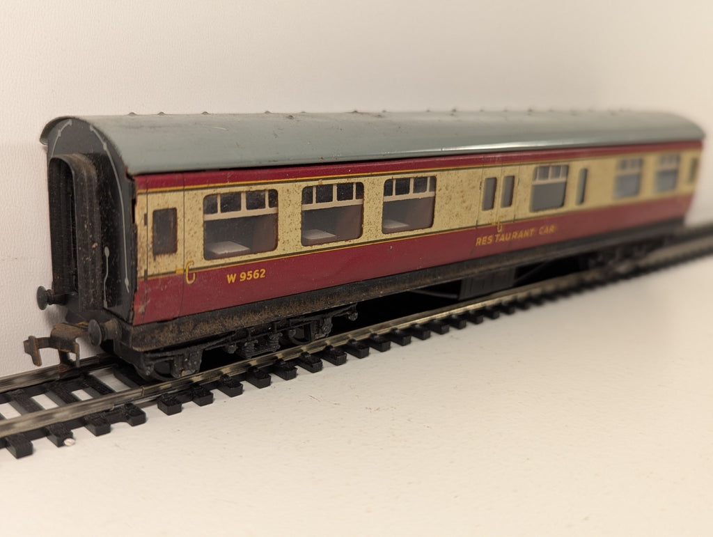 Hornby Dublo OO Gauge 32097 BR (WR) Restaurant Car