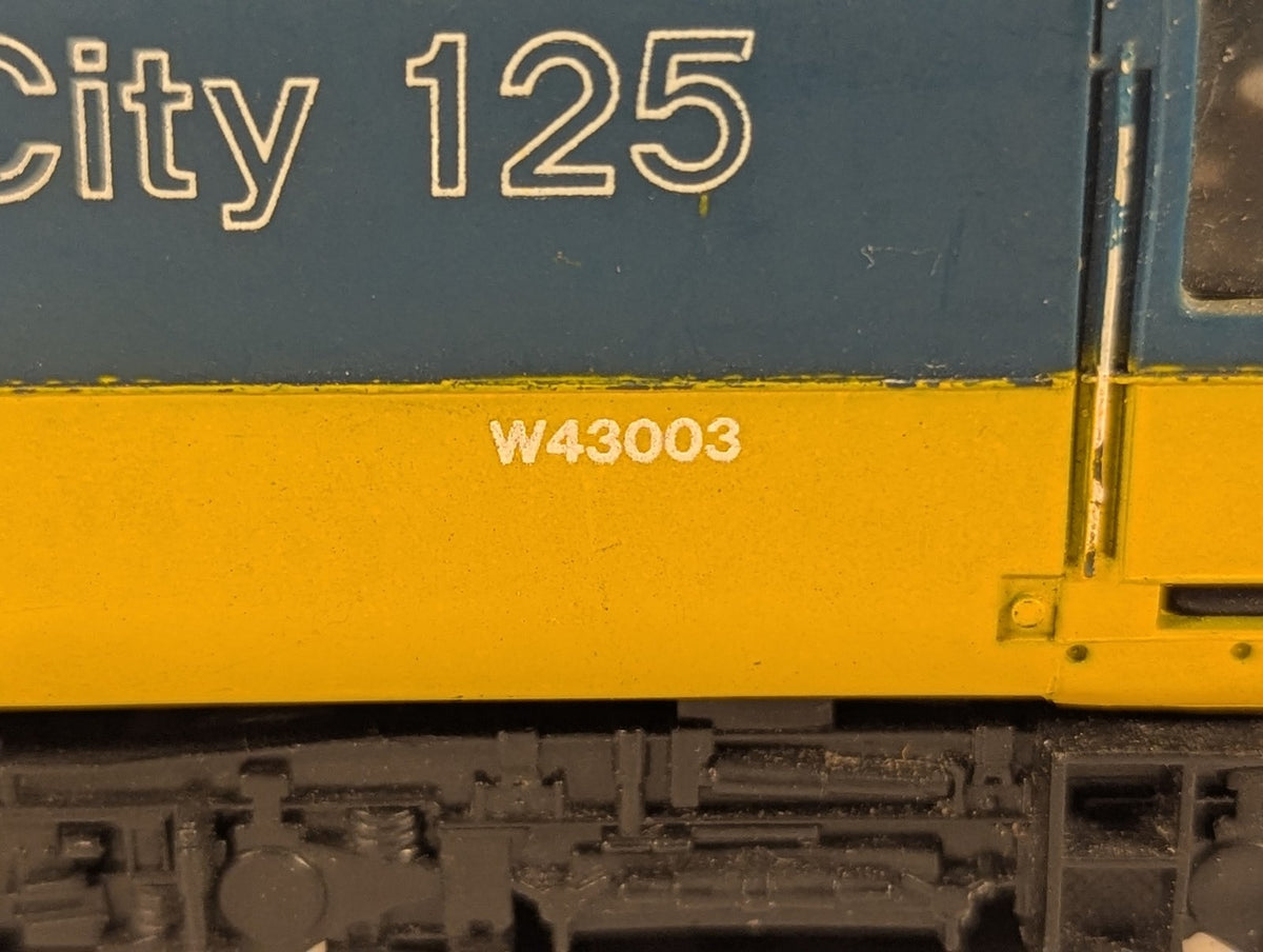 Hornby OO Gauge Class 43 HST Dummy Power Car Diesel Locomotive W43003