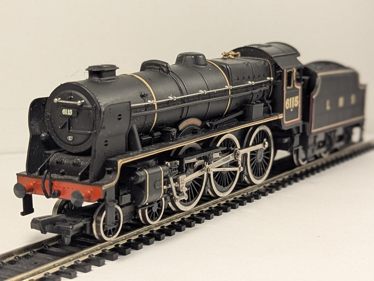 Mainline OO Gauge Rebuilt Scot Class 'Scots Guardsman' Steam Locomotive 6115