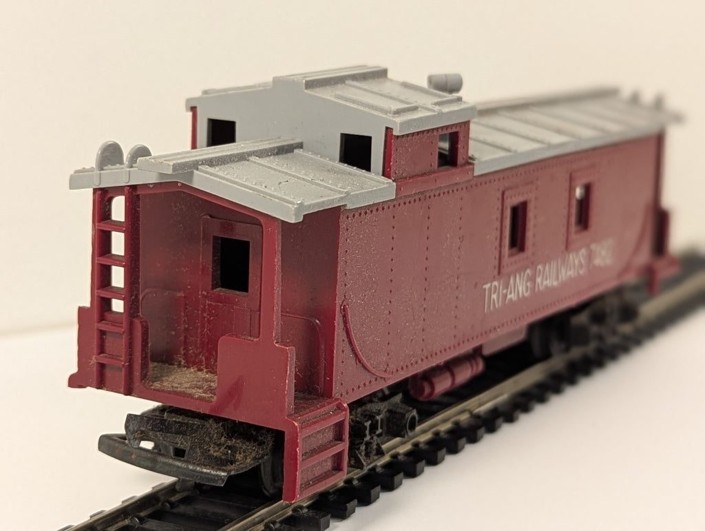 Tri-ang Railways R115 Transcontinental Caboose No. 7482