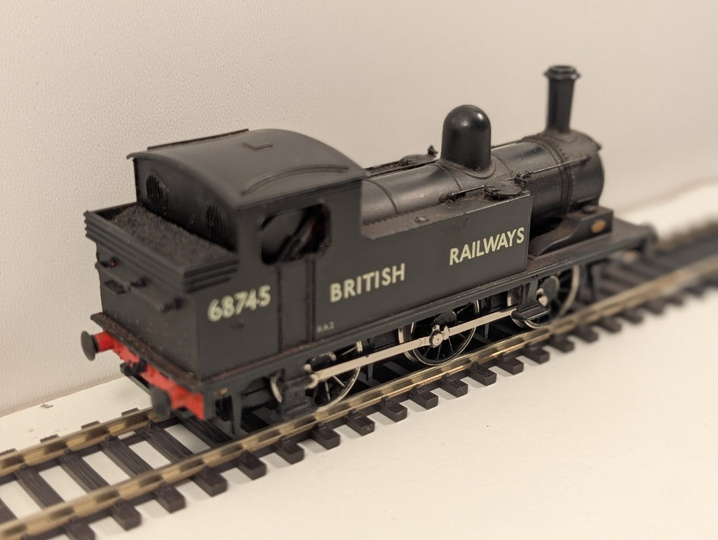 Mainline OO Gauge BR Class J72 0-6-0T Tank Locomotive – No. 68745