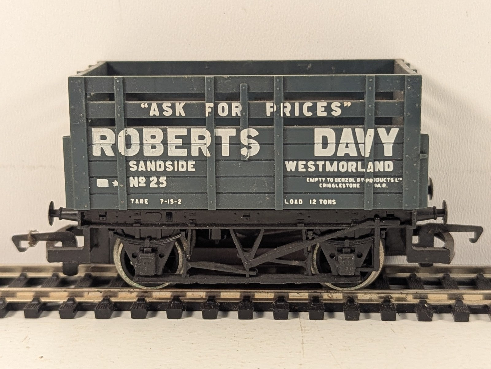 Hornby R013 Roberts Davy Coke Wagon Goods Wagon 25
