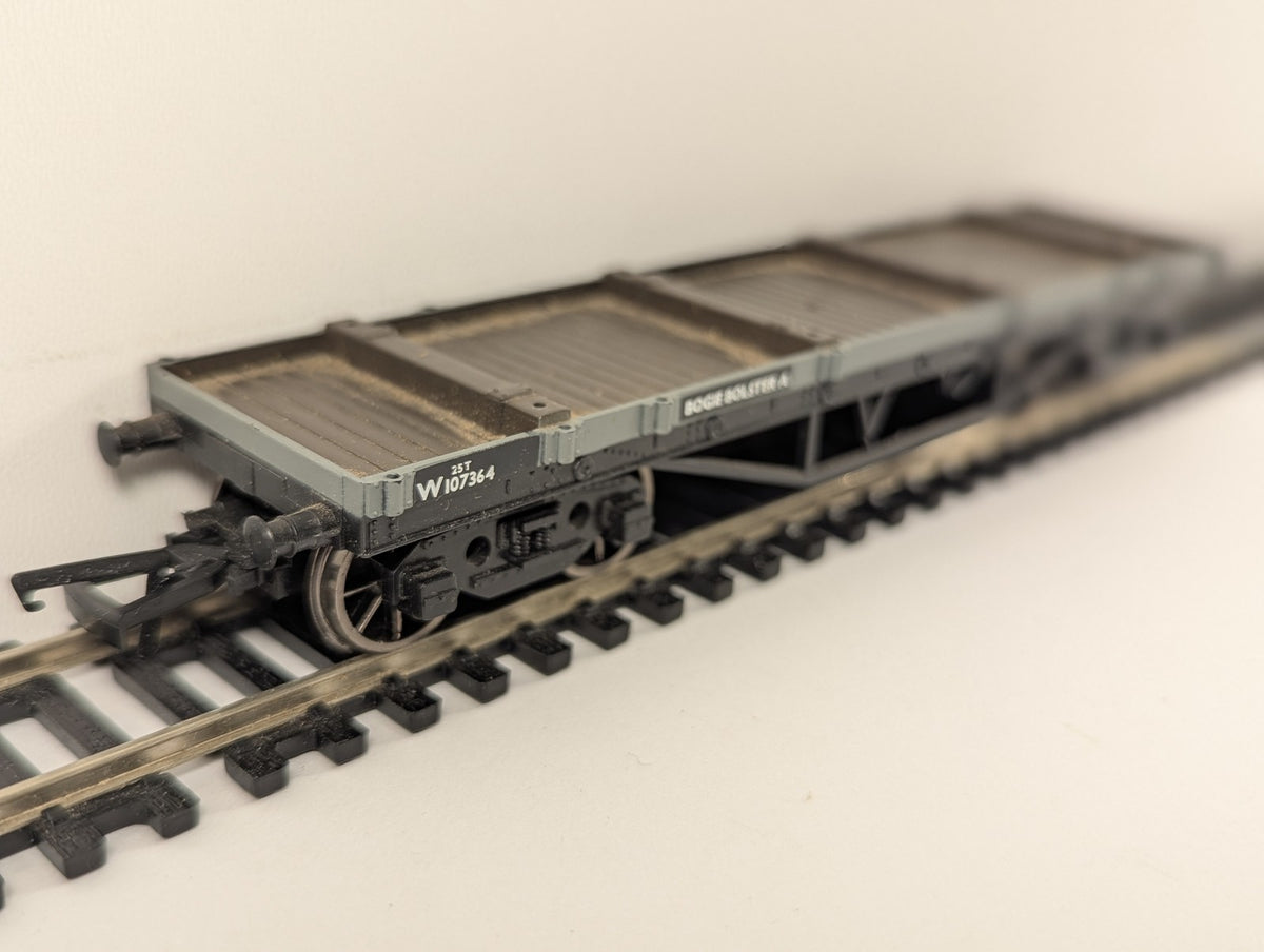 Mainline OO Gauge Bogie Bolster A Goods Wagon W107364 BR Unfitted Grey 937353
