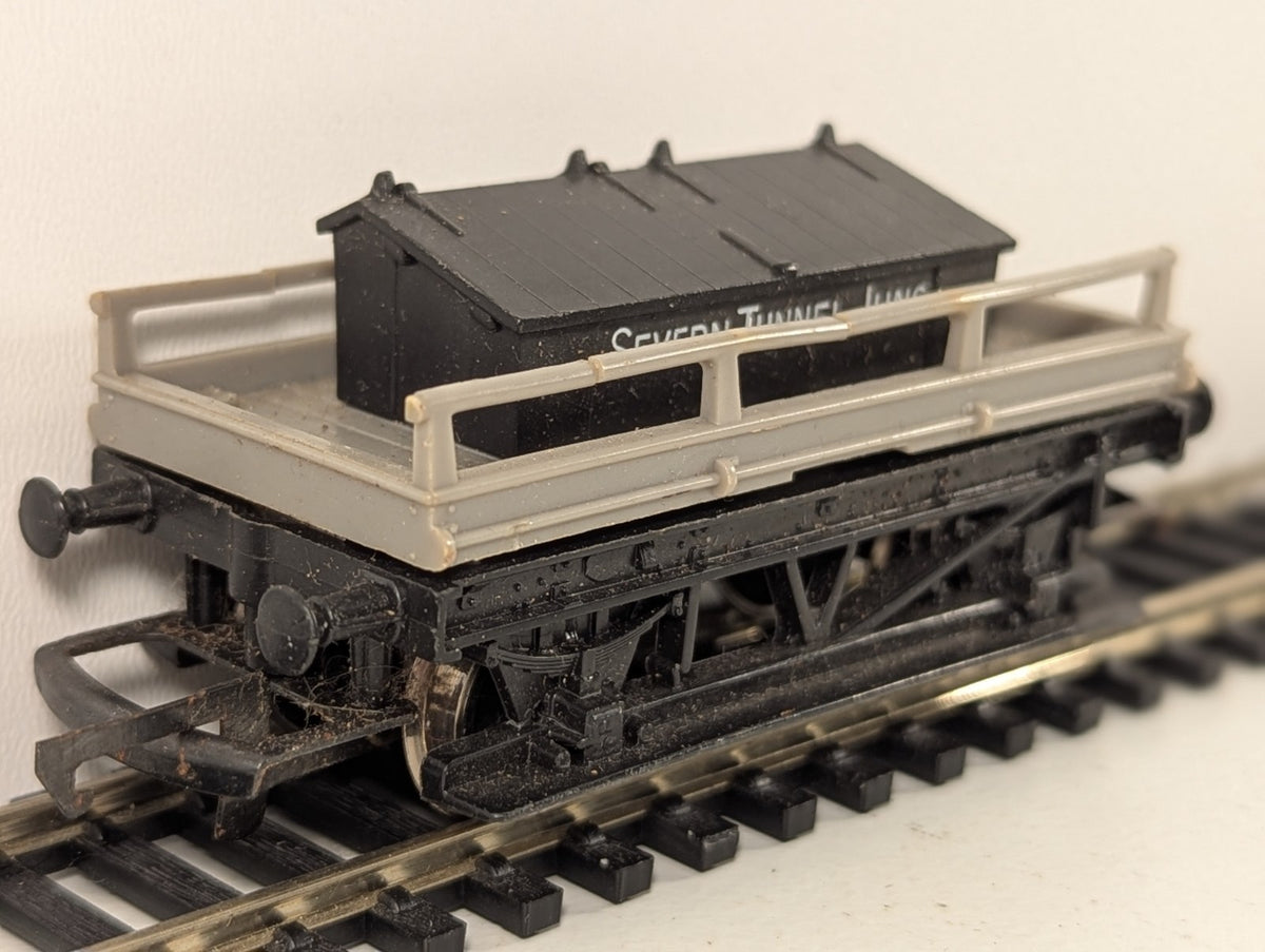 Hornby OO Gauge GWR Shunters Wagon “Severn Tunnel Junction” – Some Damage