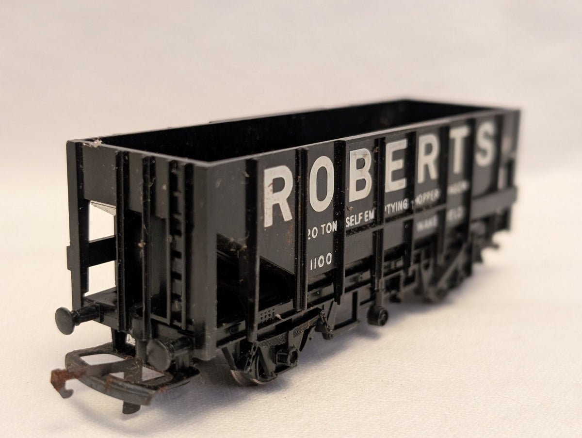 Hornby OO Gauge 20 Ton Self Emptying Hopper Wagon Goods Wagon 1100