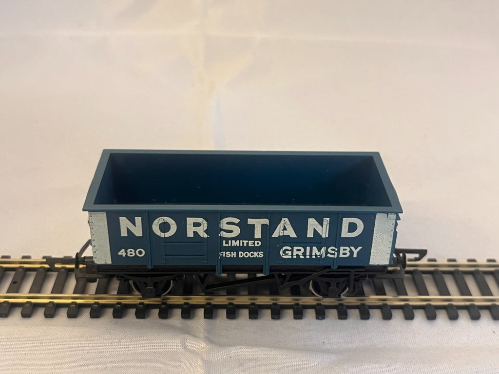 Hornby R220 OO Gauge Norstand Grimsby Steel Sided Open Wagon Boxed
