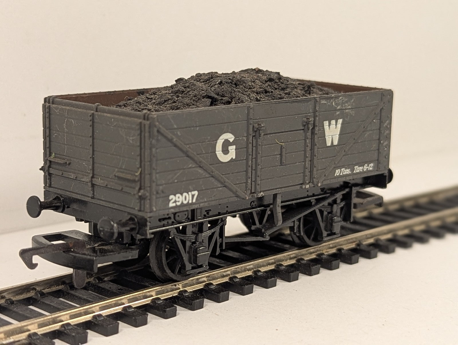 Airfix OO Gauge GWR 5-Plank Wagon Goods Wagon 29017 GWR Grey 54313