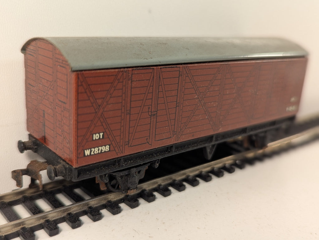 Hornby Dublo D1 Ventilated Van OO Gauge - Boxed