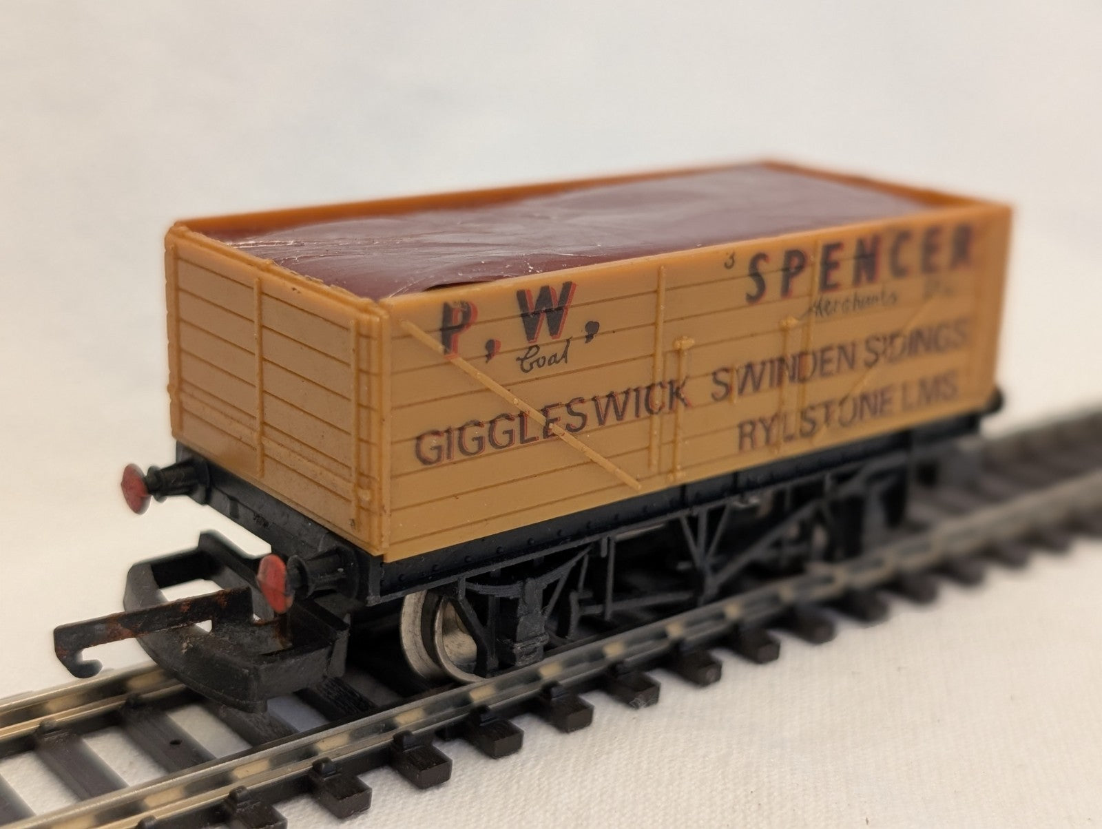 Lima OO Gauge P.W. Spencer 7 Plank Open Wagon Goods Wagon 3 P.W. Spencer