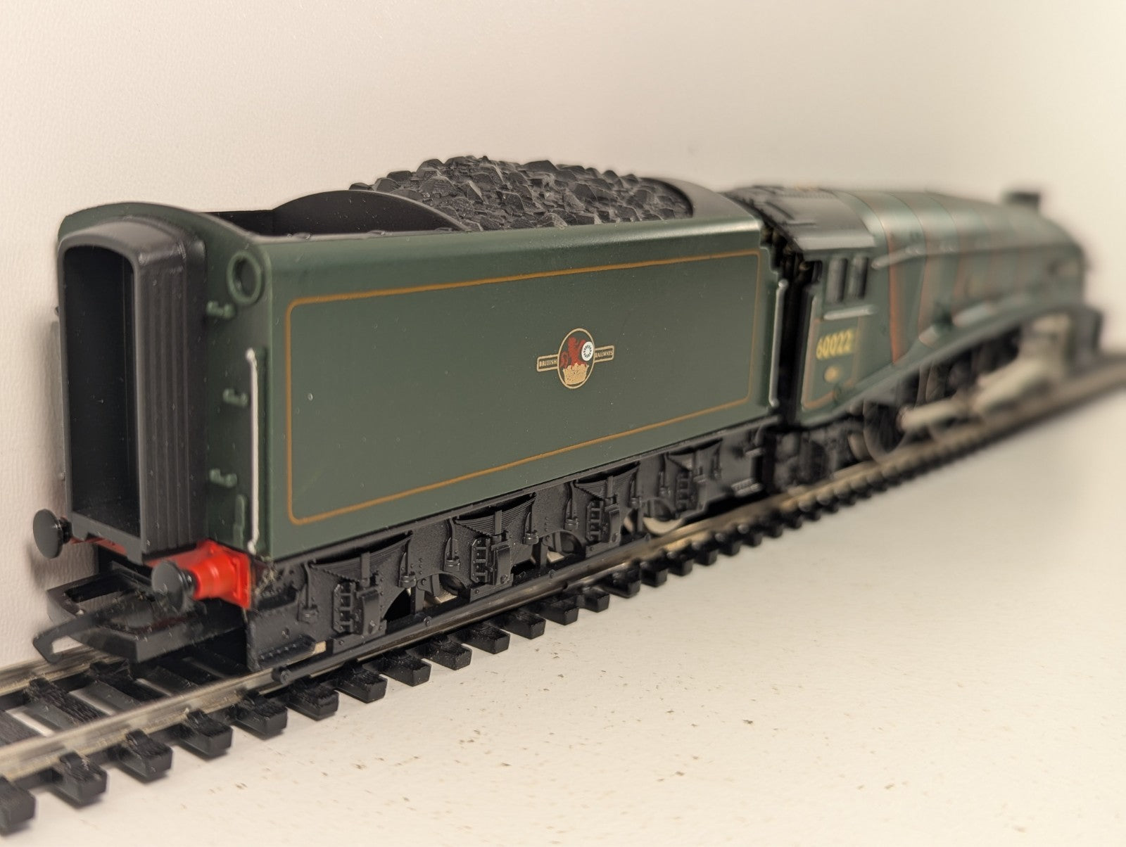 Hornby LNER Class A4 "Mallard" Steam Locomotive OO Gauge - Boxed