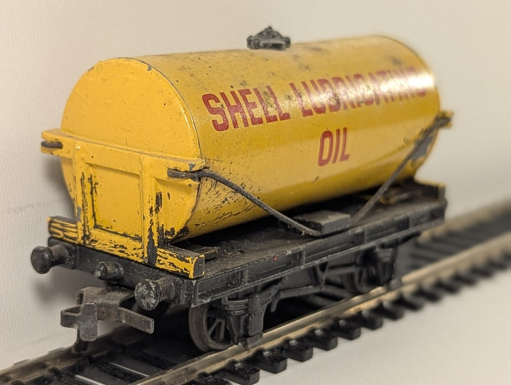 Hornby Dublo OO Gauge Shell Lubricating Oil Tank Wagon Goods Wagon Shell Yellow