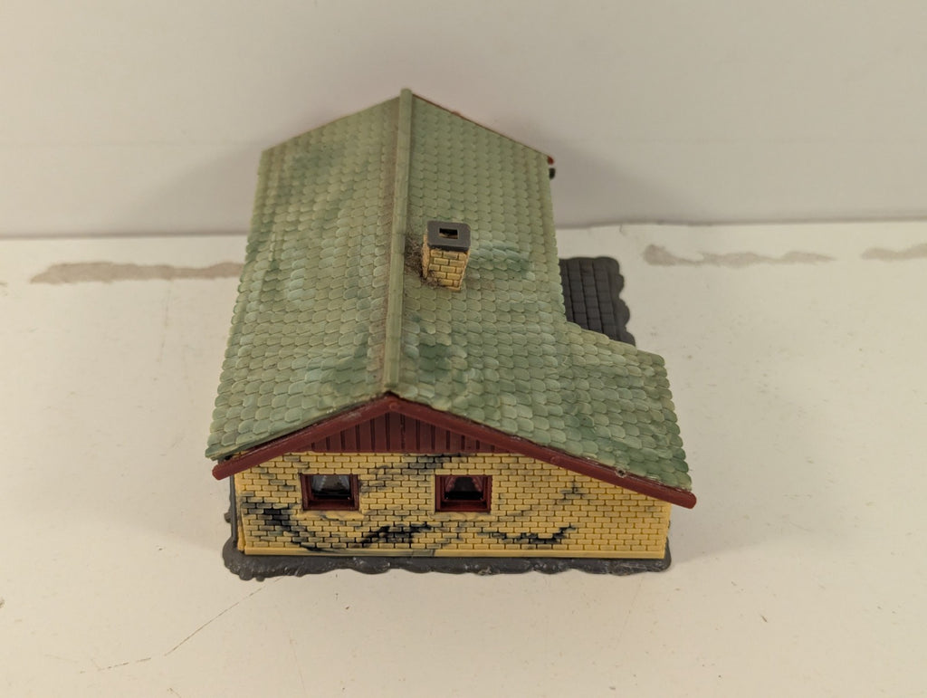 Heljan HO Gauge Tract House Kit