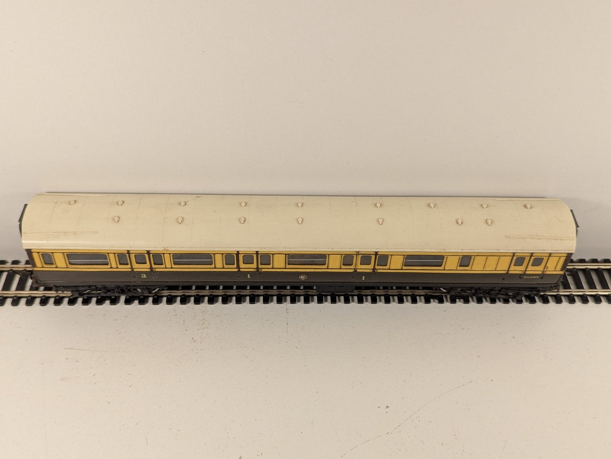Tri-ang OO Gauge GWR Brake 3rd & 1st Coach