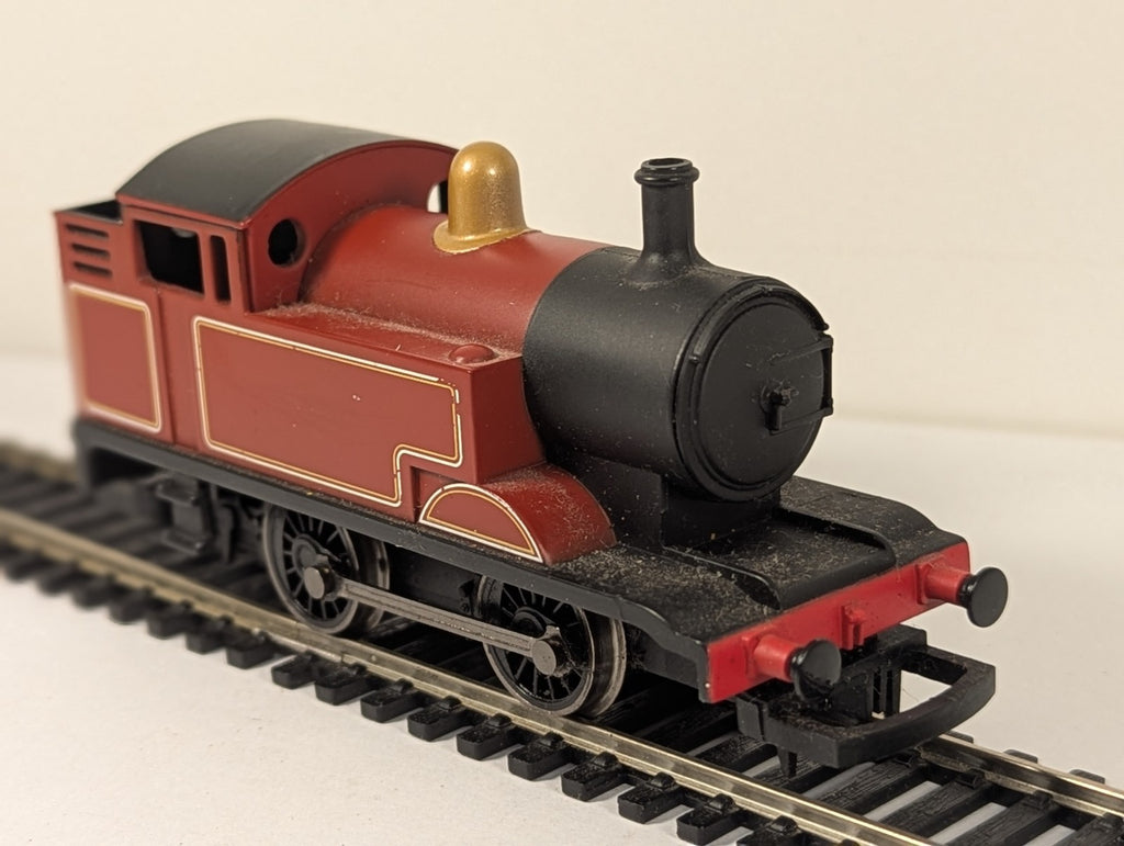 Hornby R1137 OO Gauge “Billy” 0-4-0T Steam Locomotive – Missing Tank Name