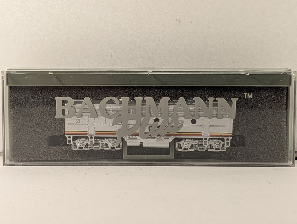 Bachmann N Gauge EMD F7B Diesel Locomotive 314B Santa Fe Warbonnet 11275